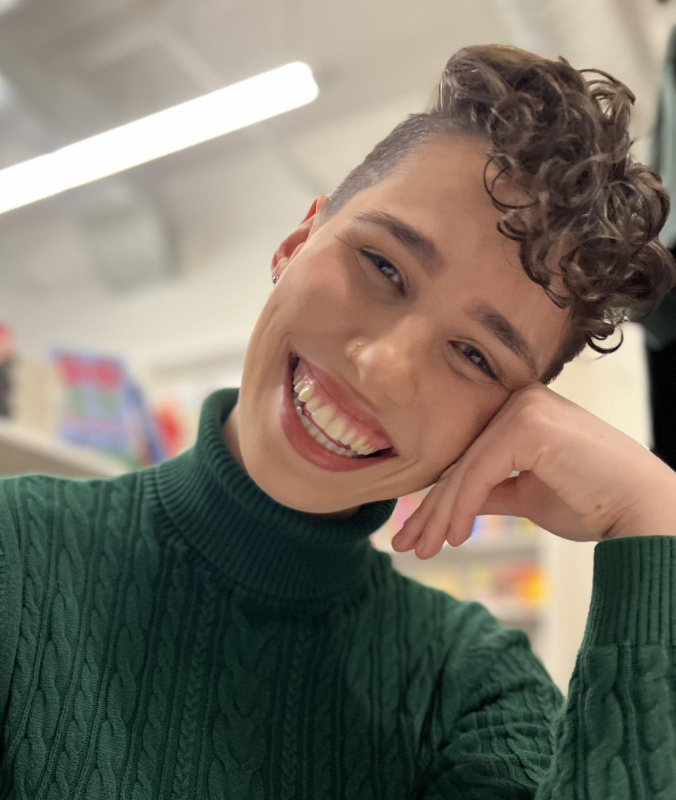 Hailey Johnston photo